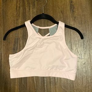Vull sports bra.